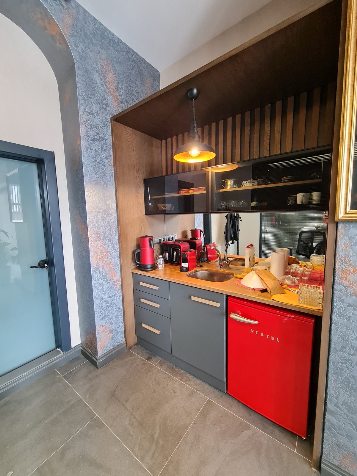 Office Kitchen Cabinet Design