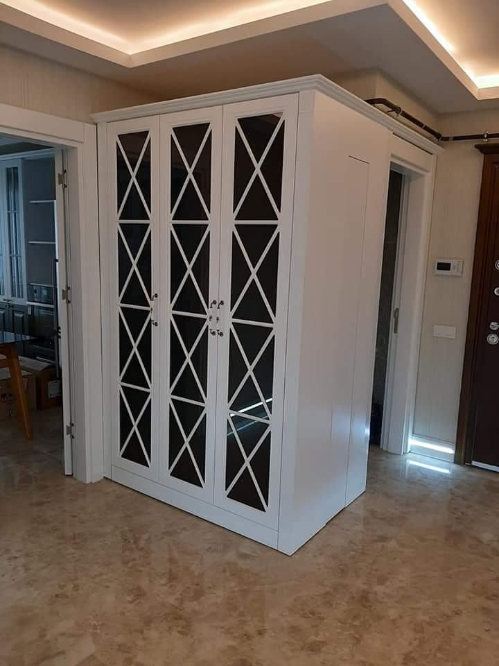 Coat Rack Cabinet with Hidden Drawers