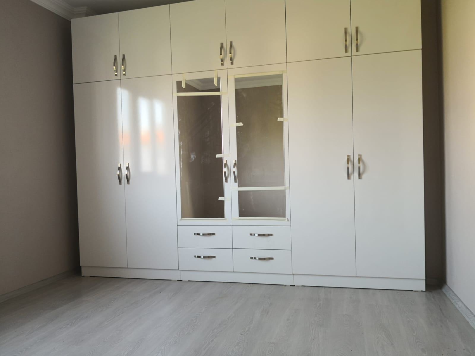 10-Door Wardrobe with Mirror