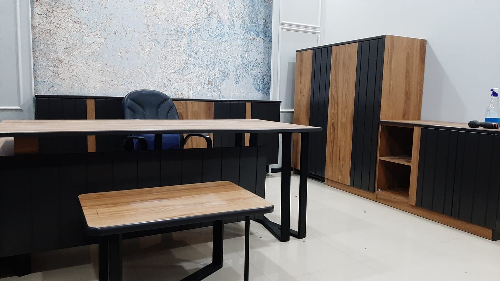Office Design with Cabinet
