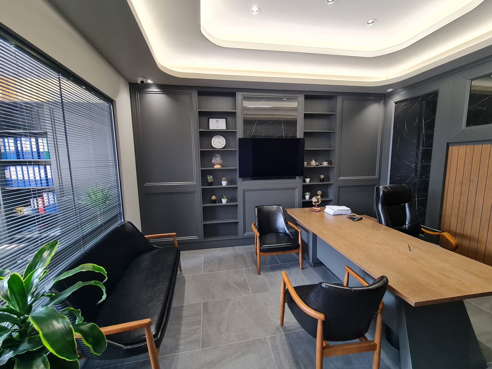 Office Set with Anthracite Details
