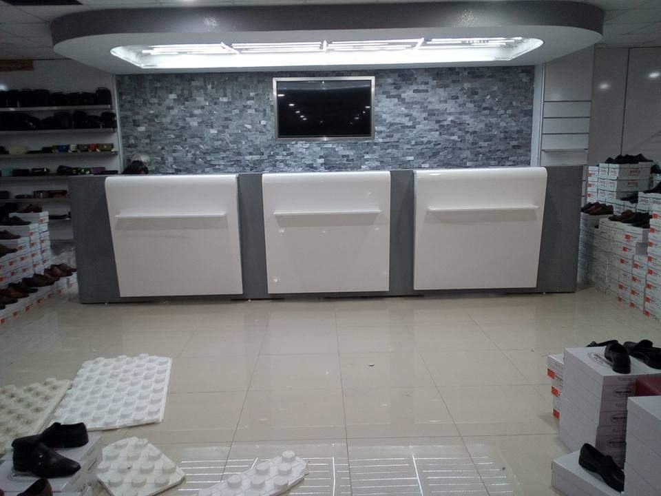 Checkout Counter